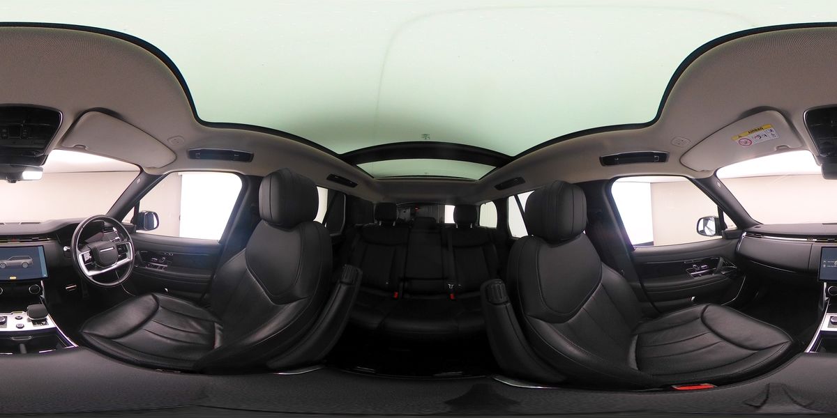 More views of Land Rover Range Rover