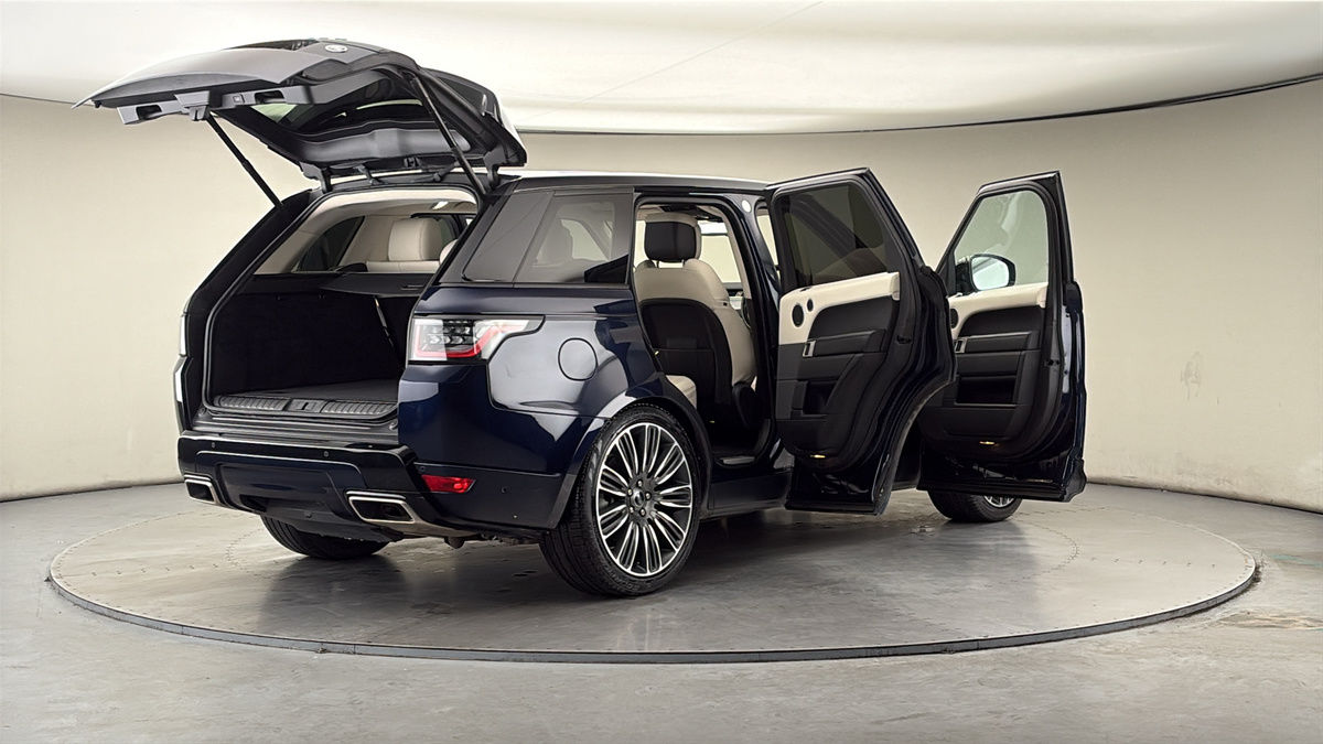 More views of Land Rover Range Rover Sport