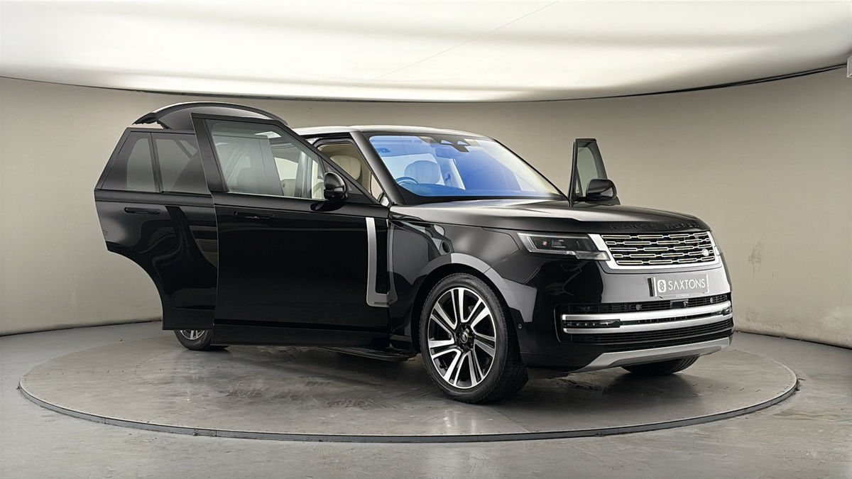 More views of Land Rover Range Rover