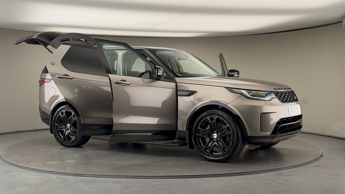 More views of Land Rover Discovery