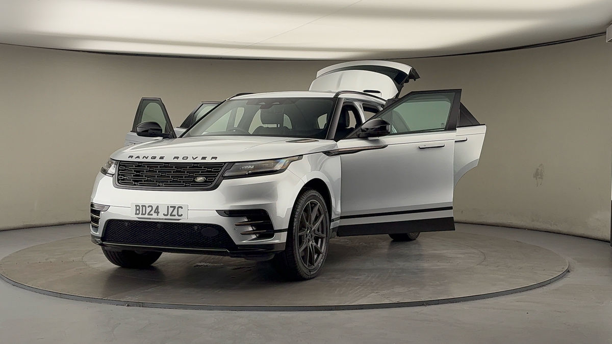 More views of Land Rover Range Rover Velar