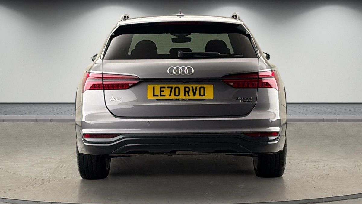 Audi A6 Allroad Image 4