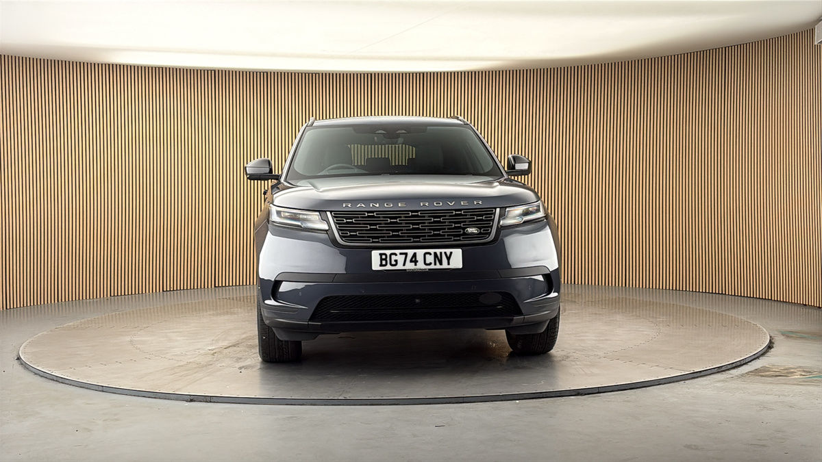 More views of Land Rover Range Rover Velar