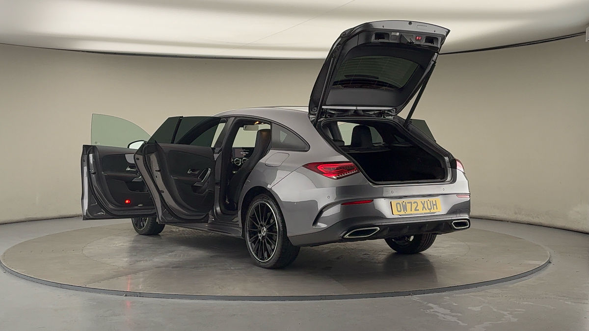 Mercedes-Benz CLA Image 23