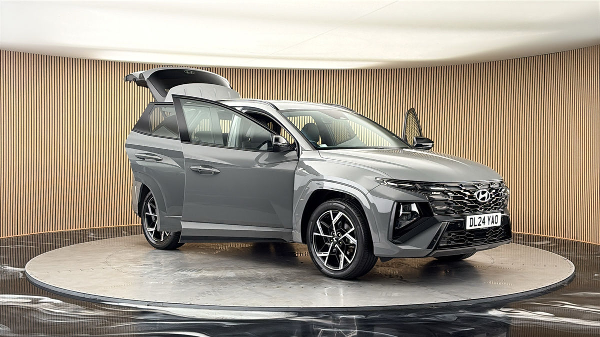 More views of Hyundai TUCSON