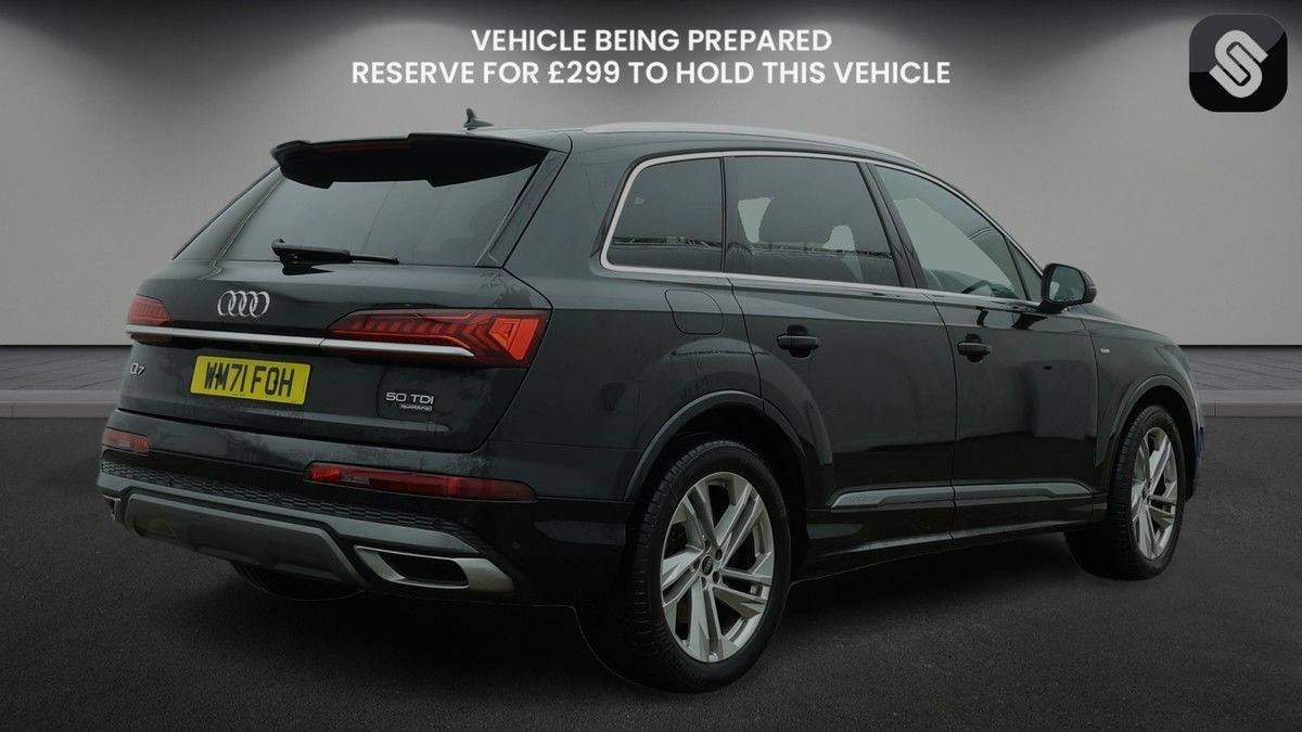 Audi Q7 Image 4