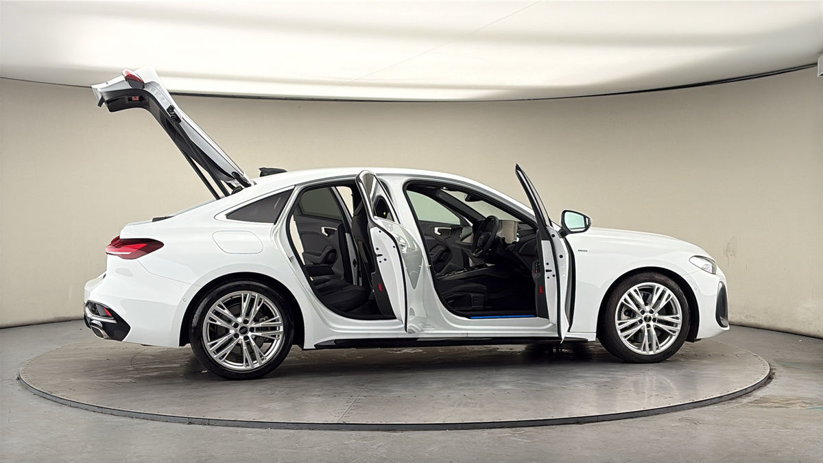 More views of Audi A5