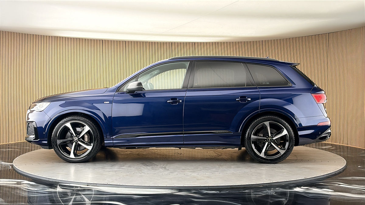 Audi Q7 Image 15
