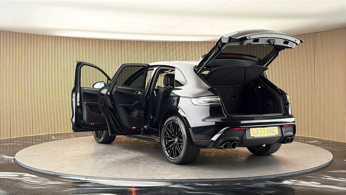 Porsche Macan Image 23