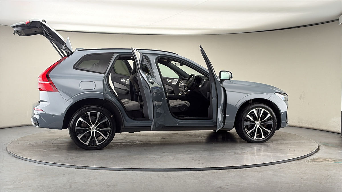 More views of Volvo XC60