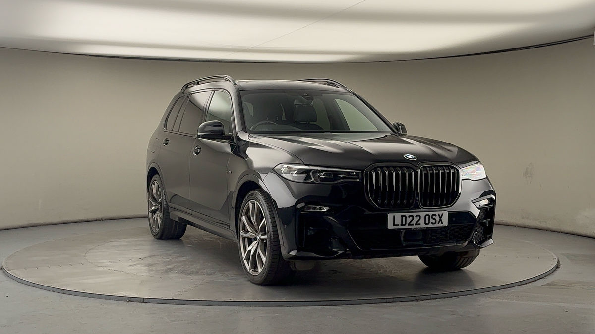 More views of BMW X7