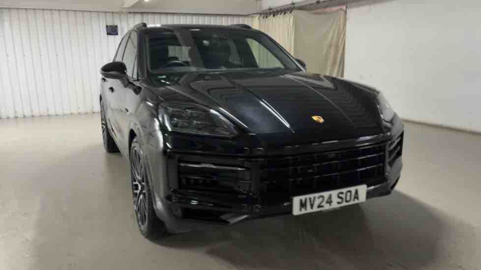 More views of Porsche Cayenne