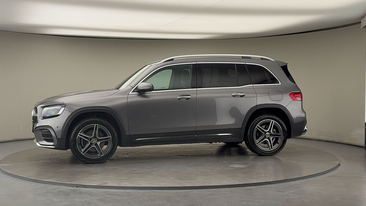 More views of Mercedes-Benz GLB