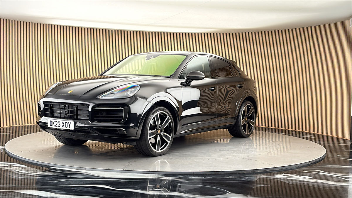 More views of Porsche Cayenne