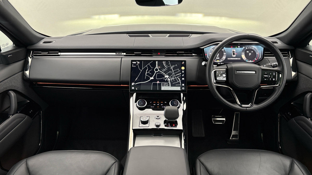 Land Rover Range Rover Sport Image 12