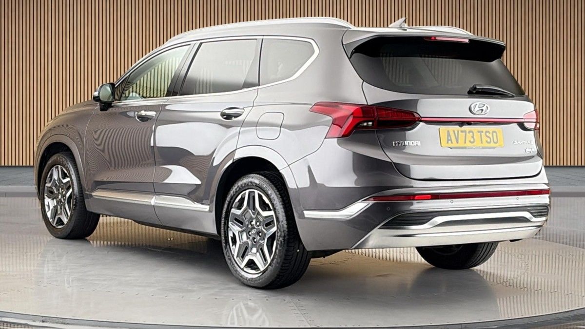 Hyundai Santa Fe Image 2