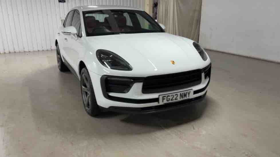 More views of Porsche Macan