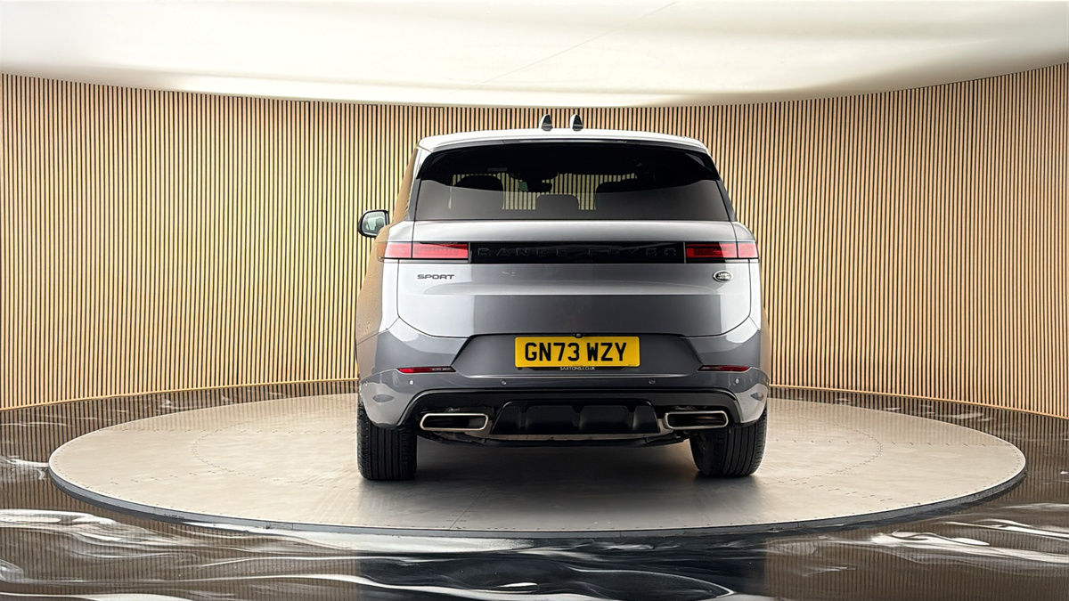 More views of Land Rover Range Rover Sport