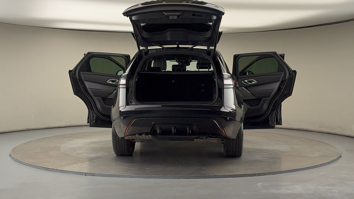 More views of Land Rover Range Rover Velar