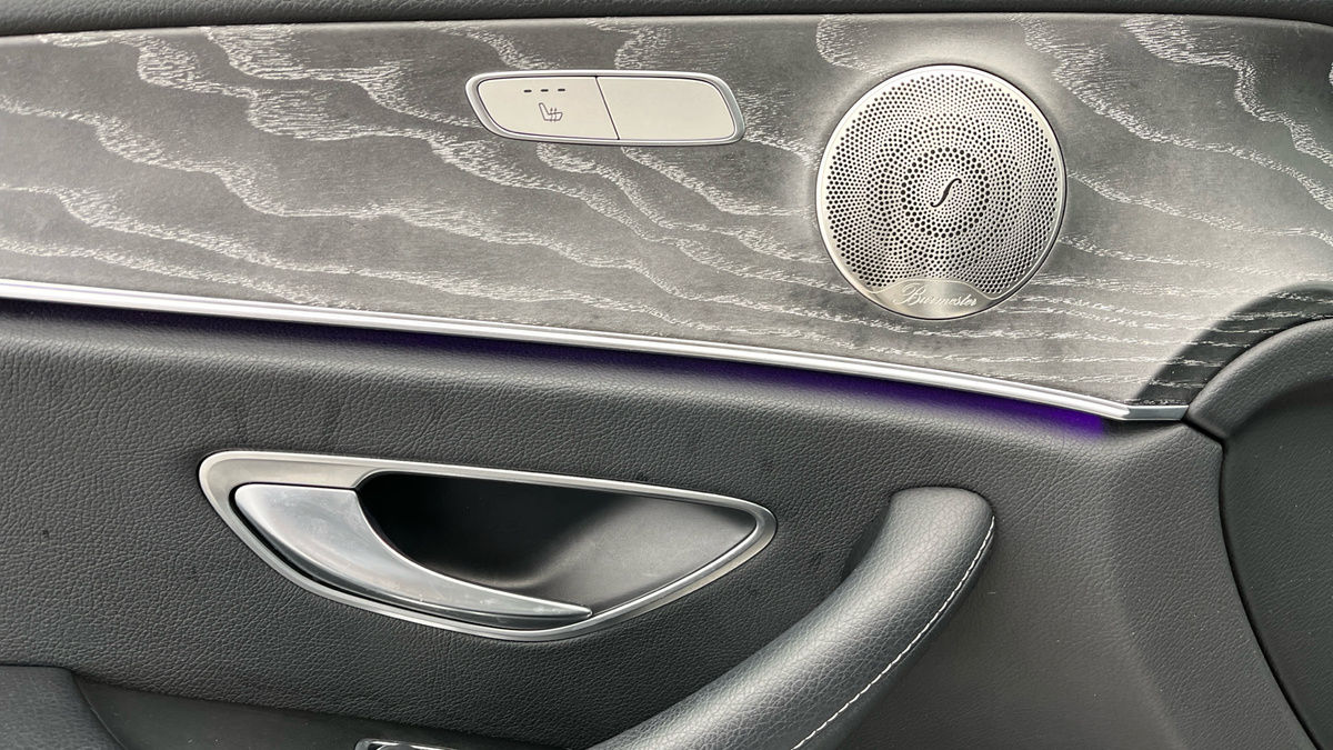 Mercedes-Benz E Class Image 19