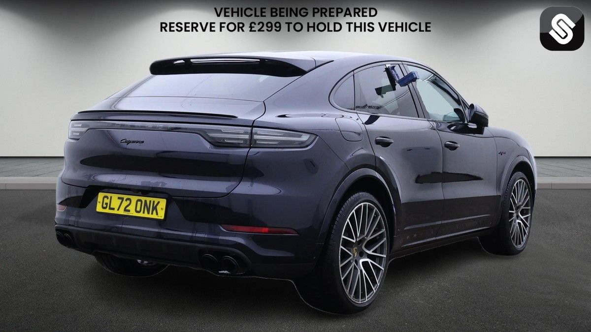 Porsche Cayenne Image 4