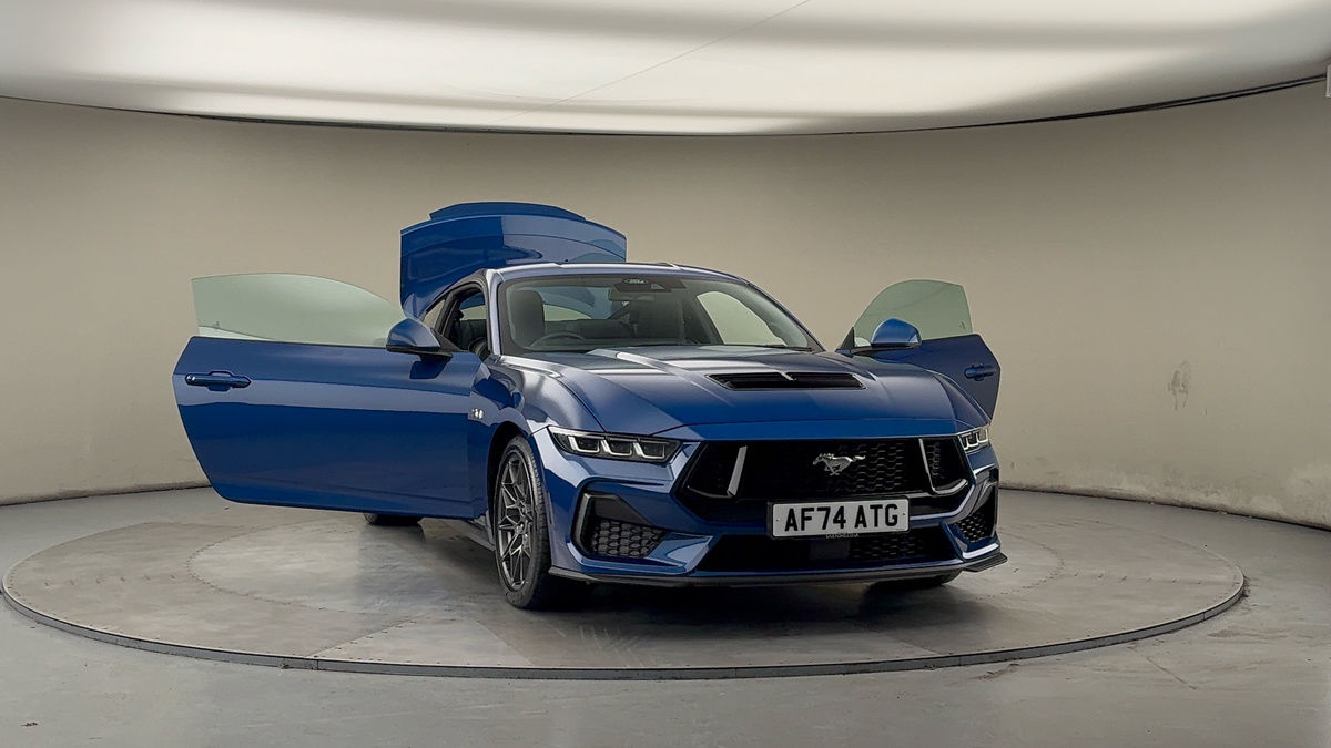 More views of Ford Mustang