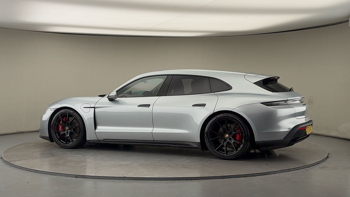 More views of Porsche Taycan