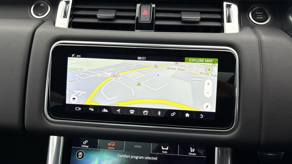 Land Rover Range Rover Sport Image 17