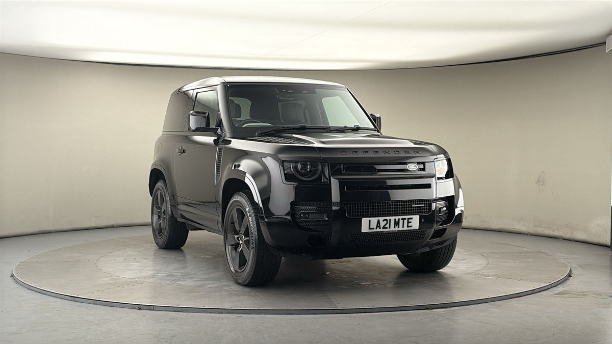 More views of Land Rover Defender 90