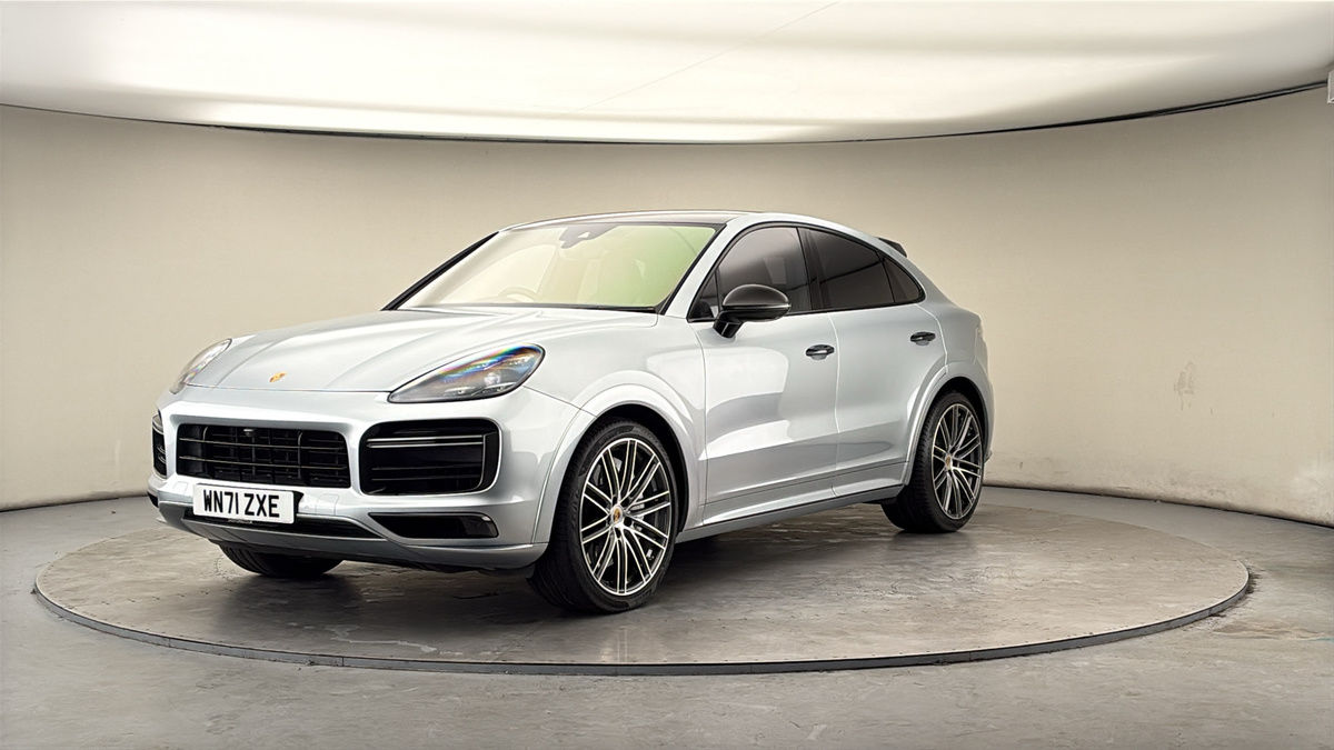 More views of Porsche Cayenne