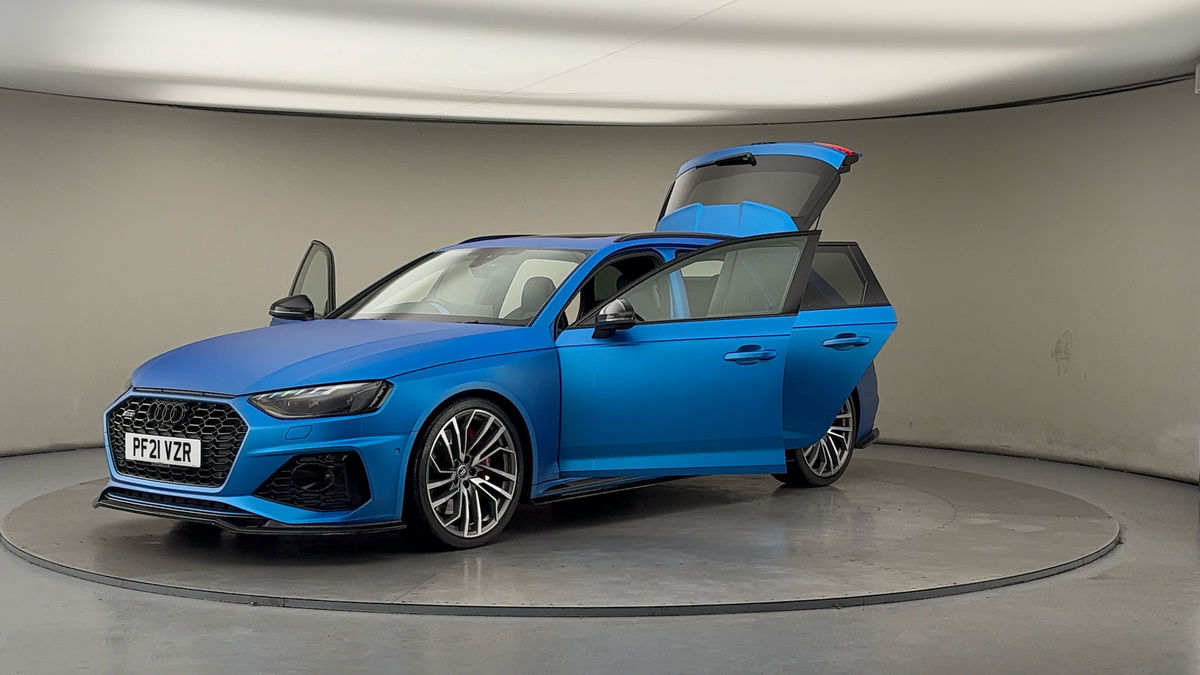 More views of Audi RS4 Avant