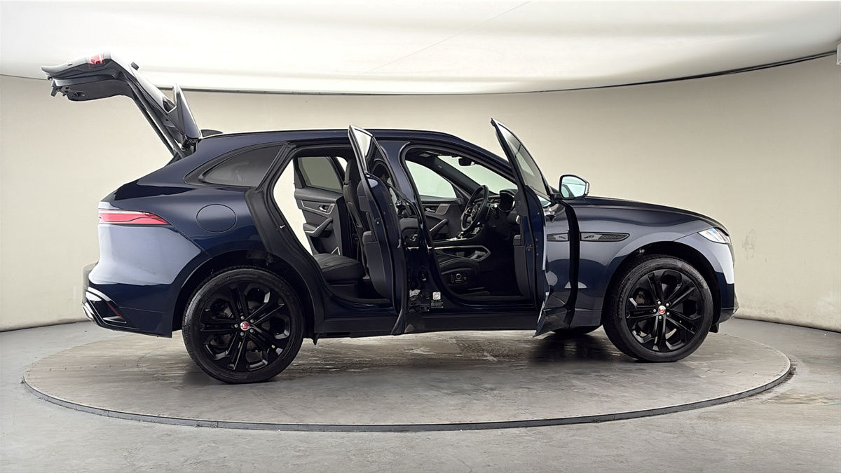 More views of Jaguar F-PACE
