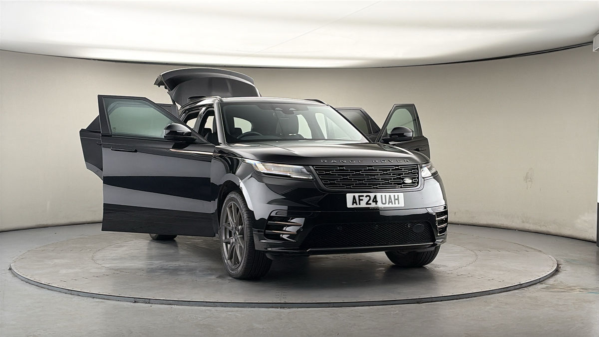 More views of Land Rover Range Rover Velar