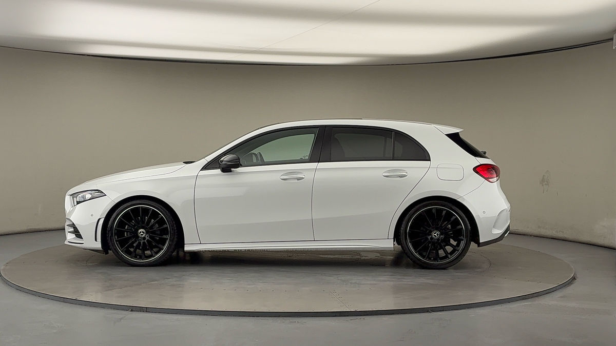 Mercedes-Benz A Class Image 15