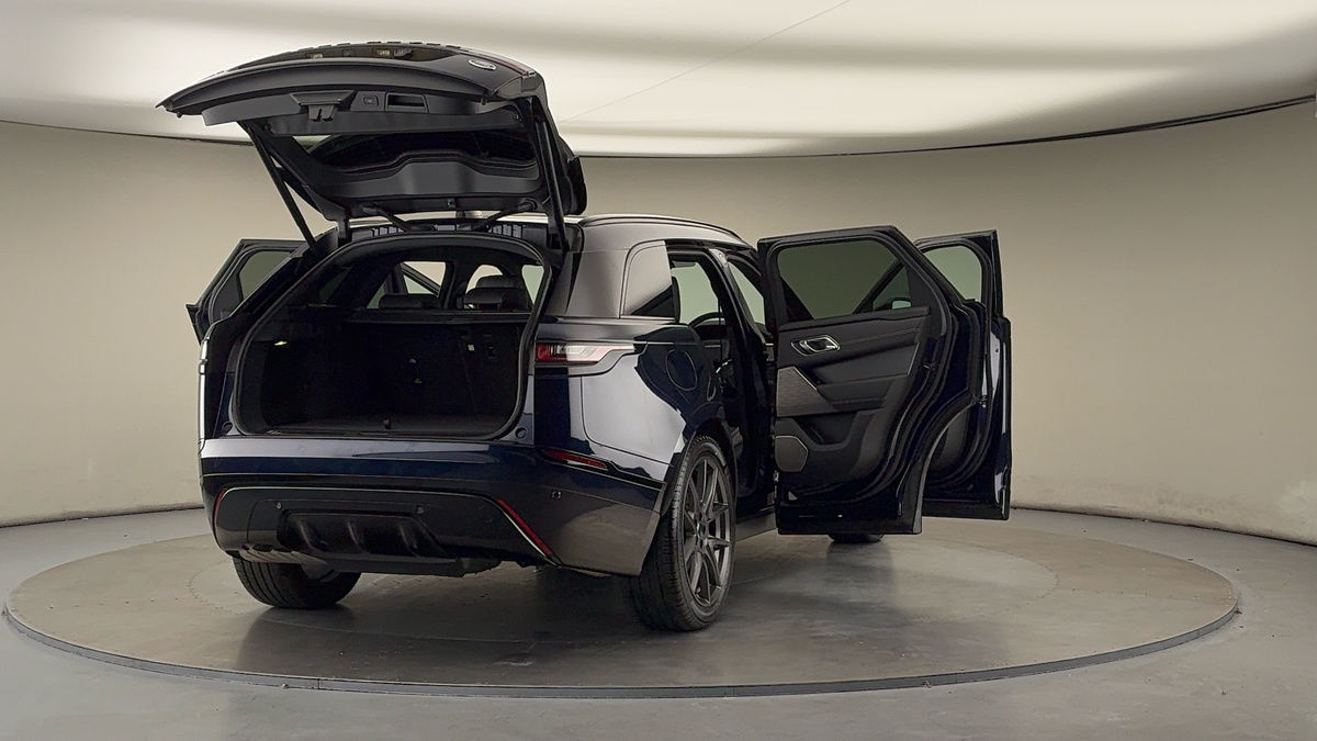 More views of Land Rover Range Rover Velar