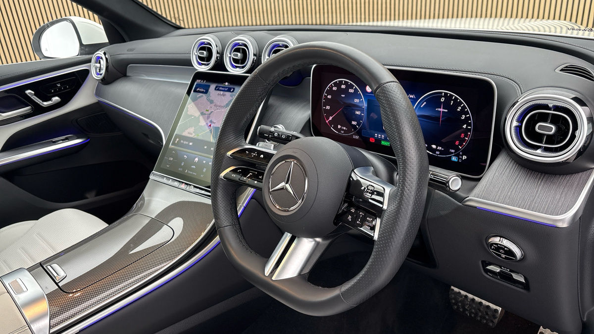 Mercedes-Benz GLC Image 5