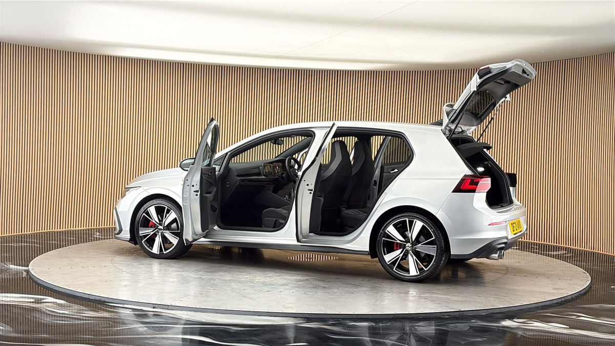 More views of Volkswagen Golf