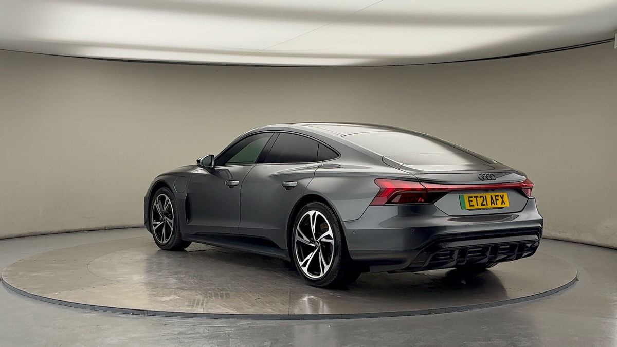 Audi e-tron GT Image 2