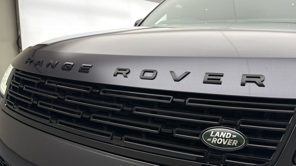Land Rover Range Rover Sport Image 24