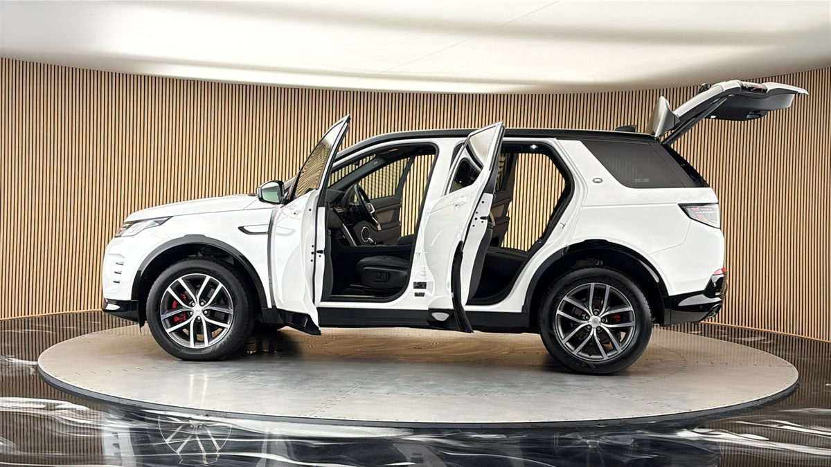 More views of Land Rover Discovery Sport