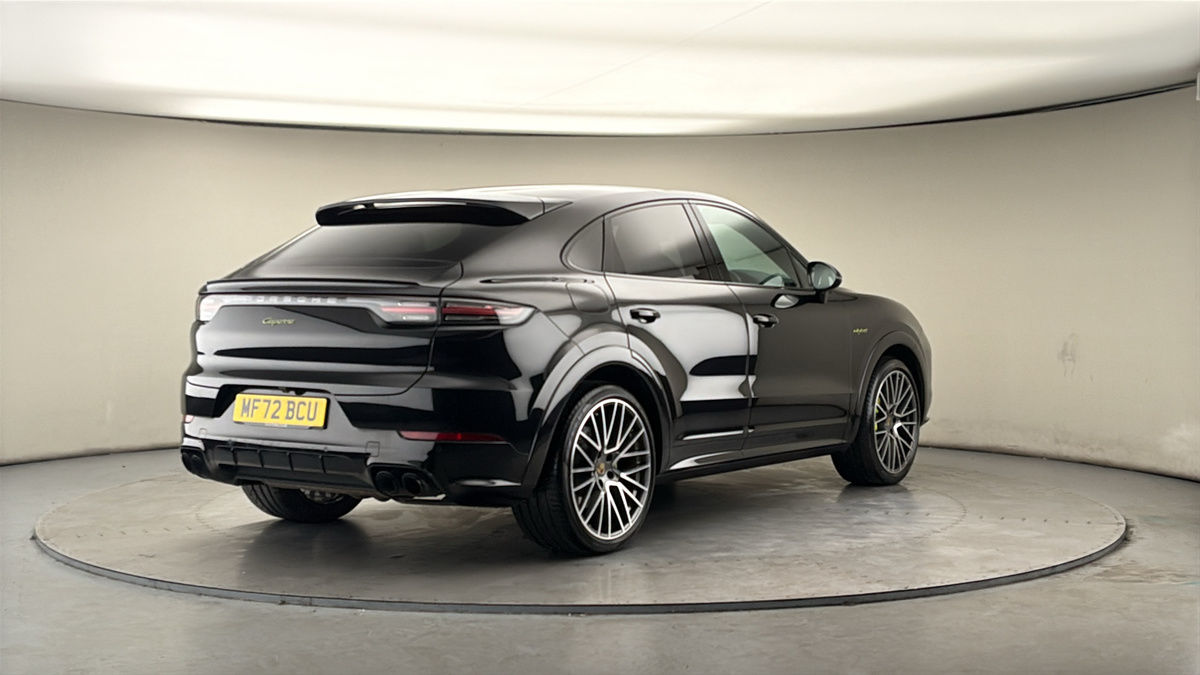 More views of Porsche Cayenne