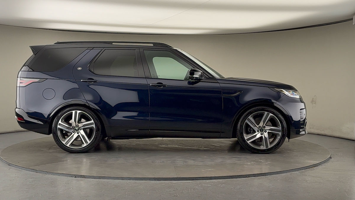 Land Rover Discovery Image 16