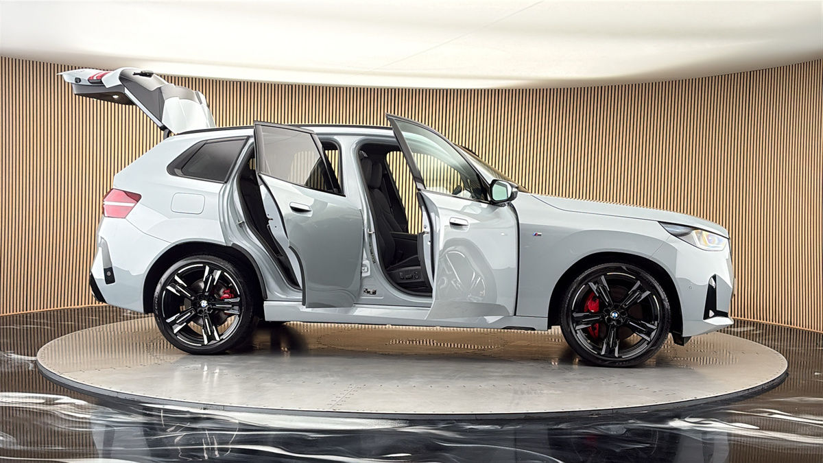 More views of BMW X3