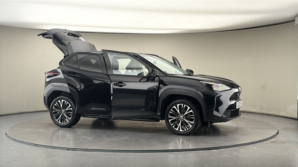 More views of Toyota Yaris Cross