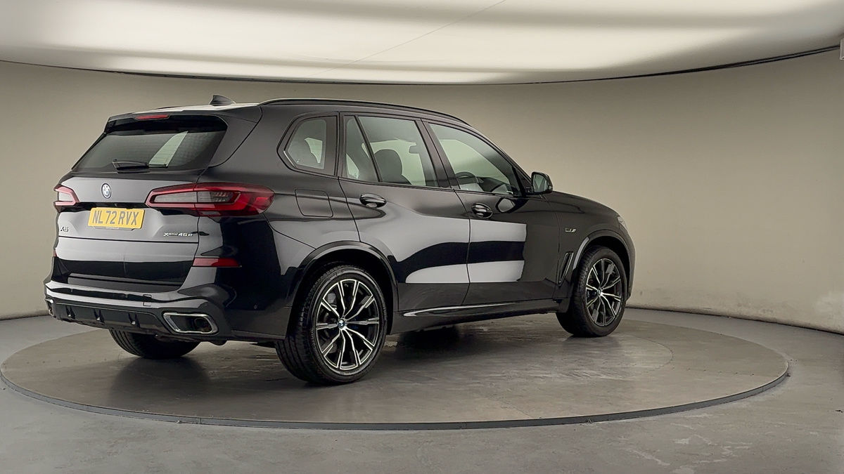 BMW X5 Image 21