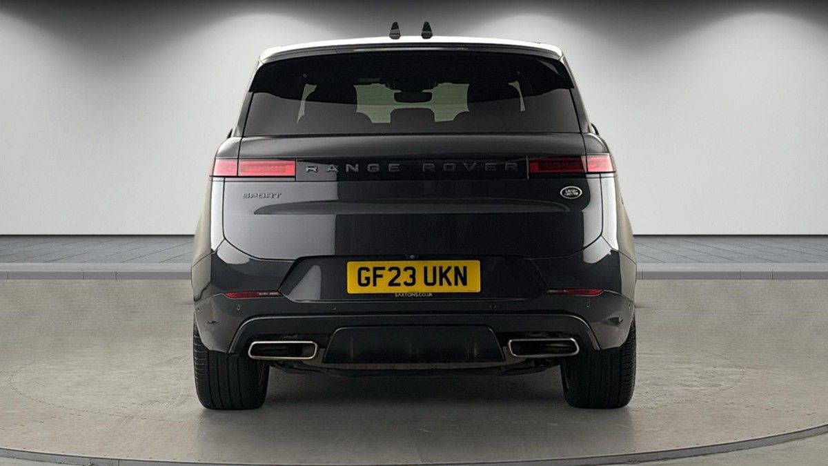 Land Rover Range Rover Sport Image 4