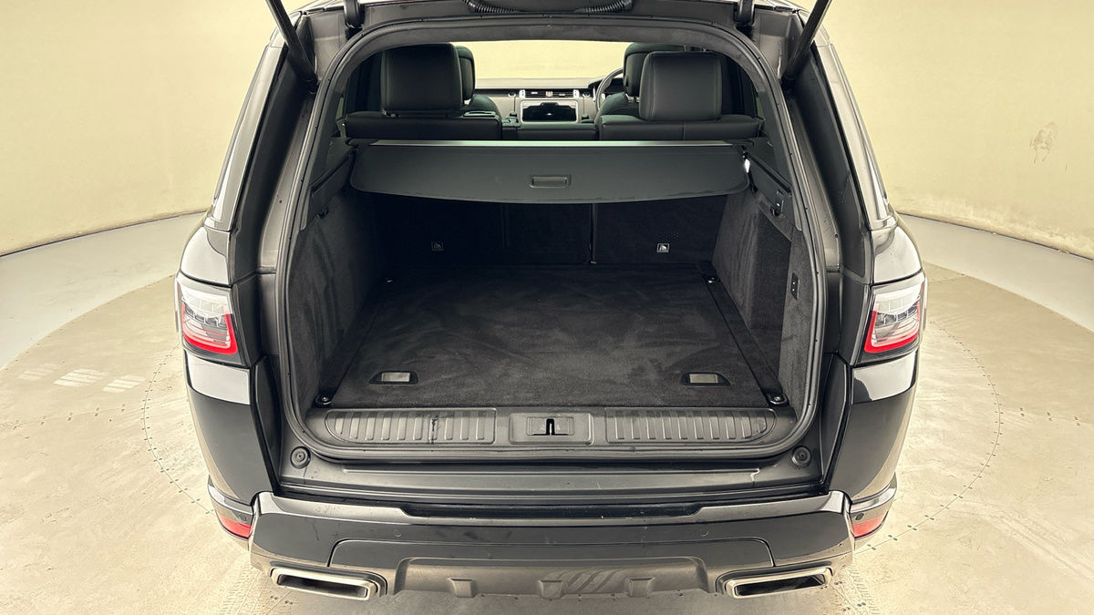 Land Rover Range Rover Sport Image 11