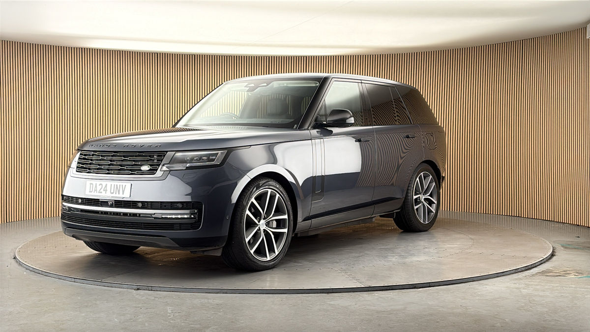 More views of Land Rover Range Rover