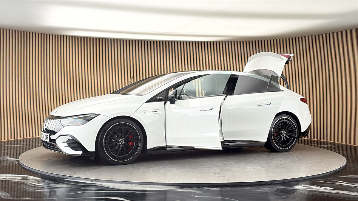 More views of Mercedes-Benz EQE