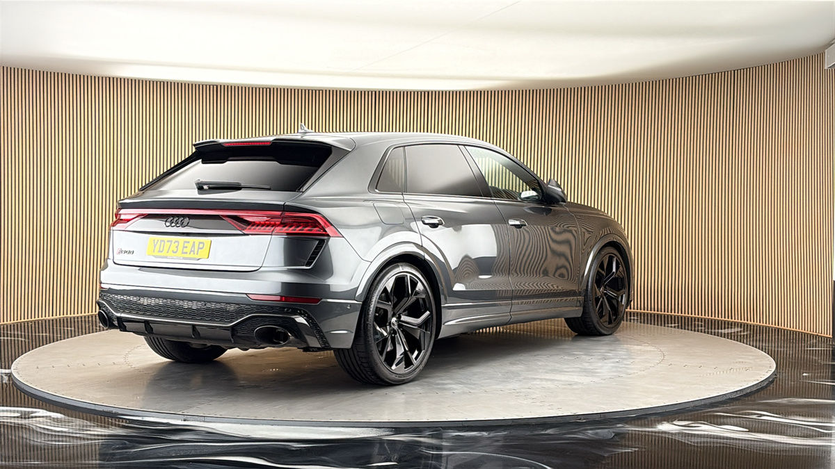 More views of Audi RSQ8